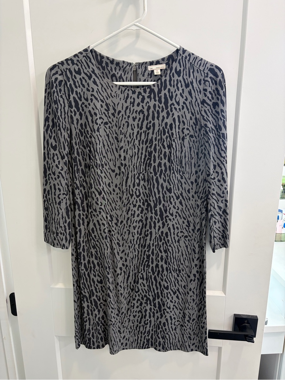 GAP Gray and Black Animal Print Long Sleeve Shift Dress